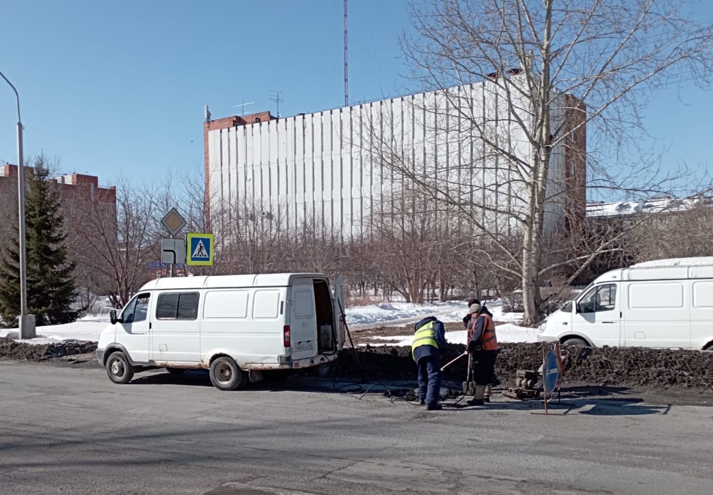 Сегодня в Северске стартовал экспресс-ремонт улично-дорожной сети с  использованием холодного асфальта | Администрация ЗАТО Северск